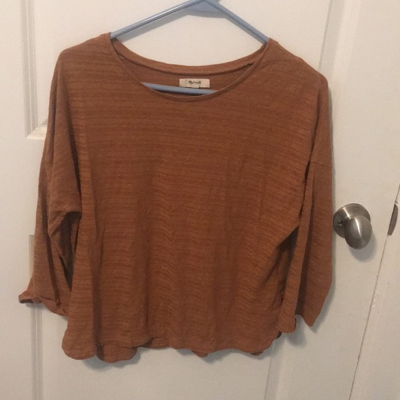 Mustard yellow long sleeve top, fits pretty loose. - Picture 1 of 1